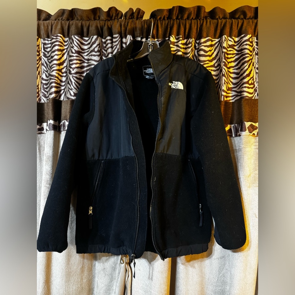 The North Face Boyβs Black Performance Jacket